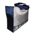  1254/5000 Large TS-10 Batik Souvenir Bags 3